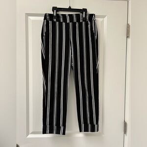 Tribal Black and White Striped cropped pants.